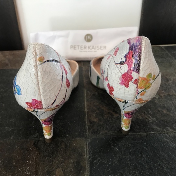 Peter Kaiser Pumps - Picture 3 of 8